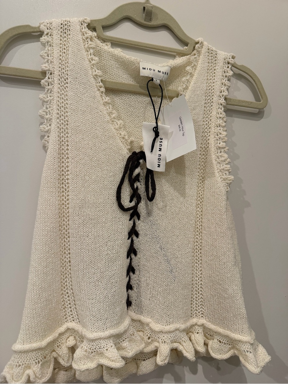 Miou Muse Cream V‑Neck Crochet Trim Knit Tank - Picture 4 of 4